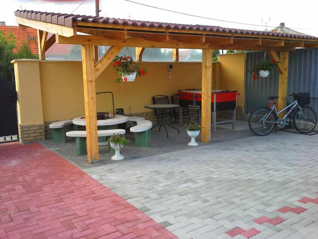 Studio Florida Štúrovo Exterior foto